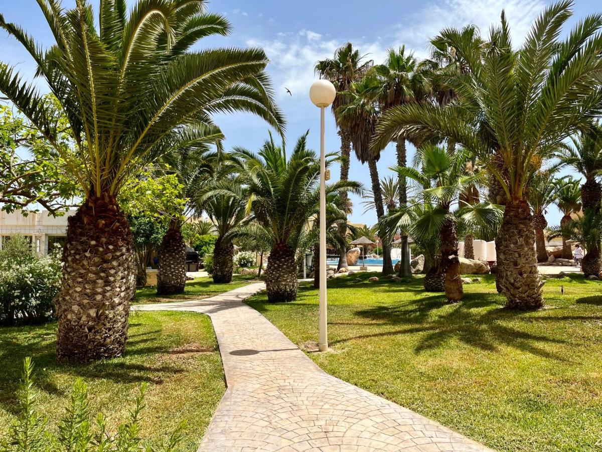Apartamentos Moguima Roquetas de Mar Luaran gambar
